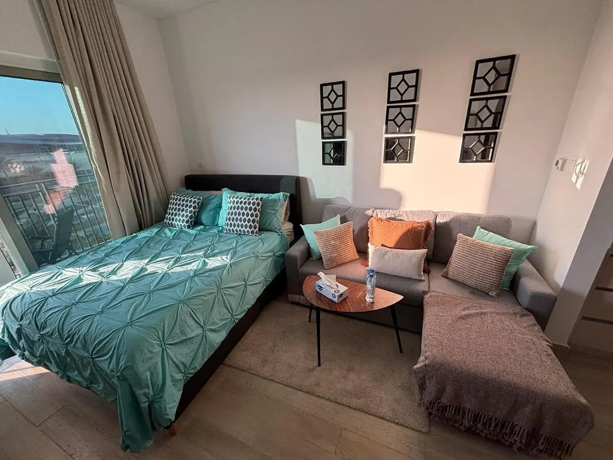 Apartment Waterfront Studio Cozy & Stylish Stay - Pet-Friendly Abu Dhabi