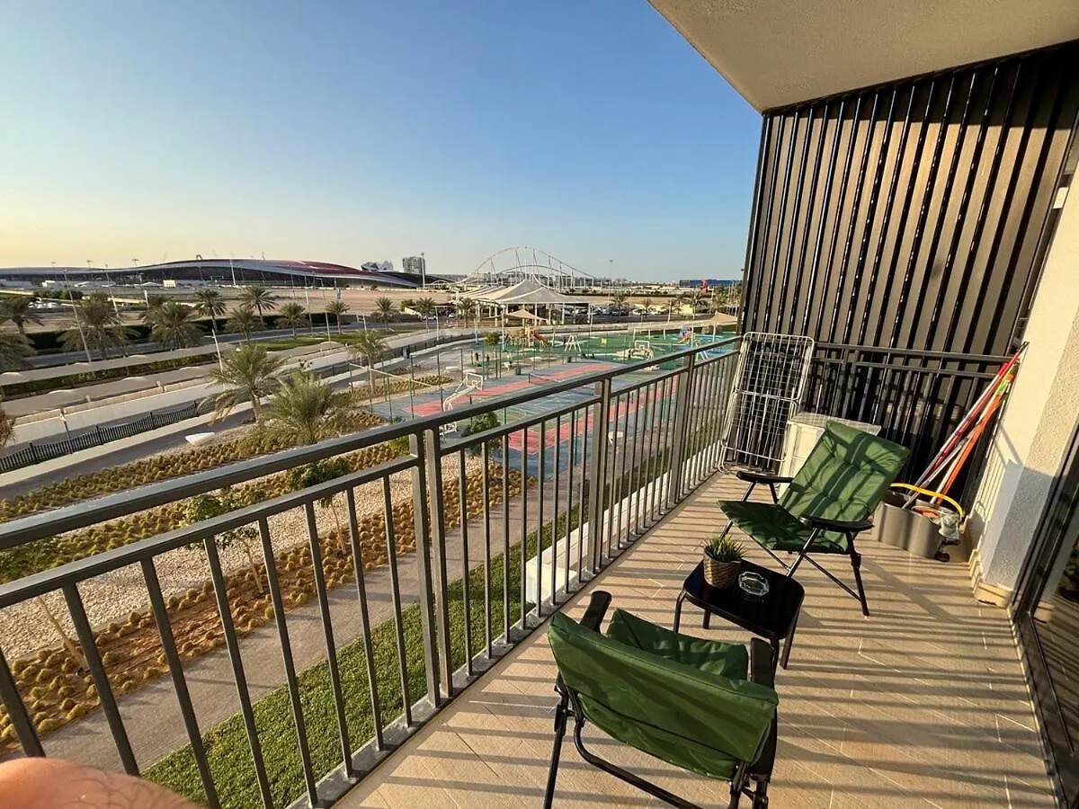 Waterfront Studio Cozy & Stylish Stay - Pet-Friendly Abu Dhabi Apartment